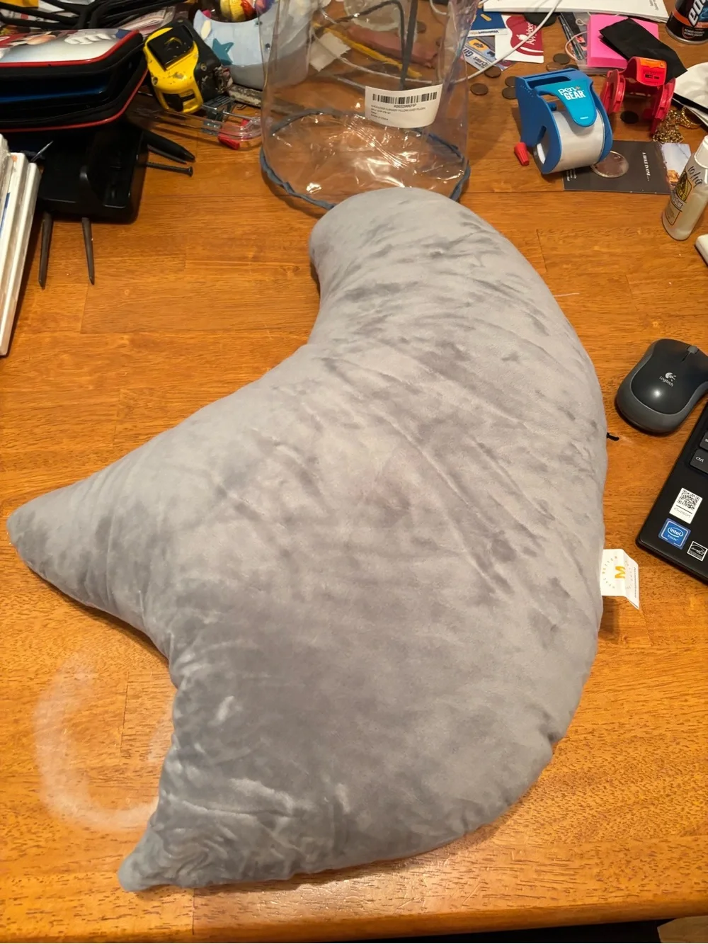 Shoulder and Rotator Cuff Surgery Crescent Support Pillow Gray